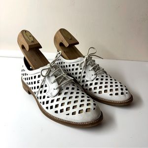 Vintage Leather Jeffrey Campbell Oxfords